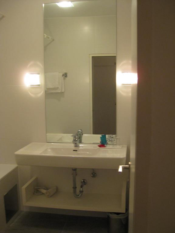 לינץ Dom Hotel מראה חיצוני תמונה